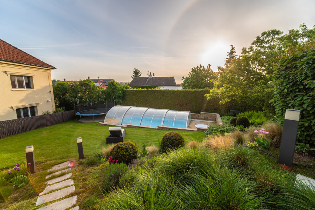 Levý obrázek sekce