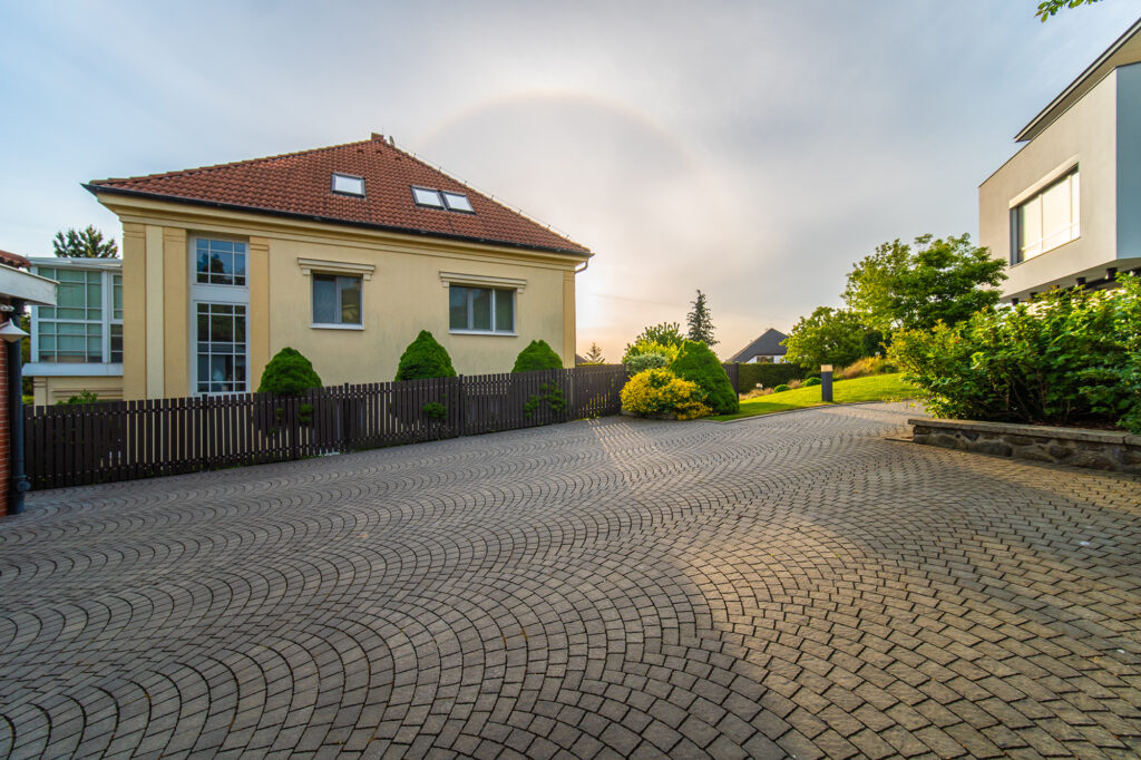 Pravý obrázek sekce