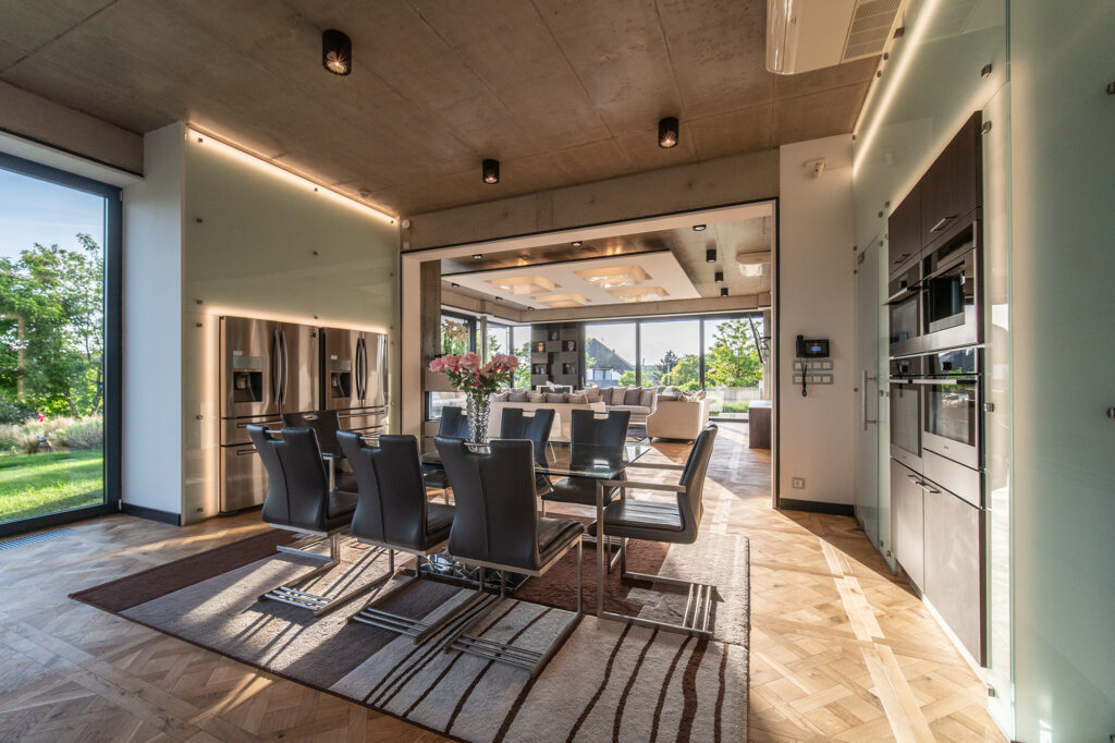 Pravý obrázek sekce